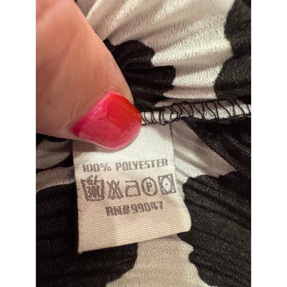 Old Navy Blue White Spaghetti Strap Lightweight Tank Top Shirt Sz M - Picture 7 of 8